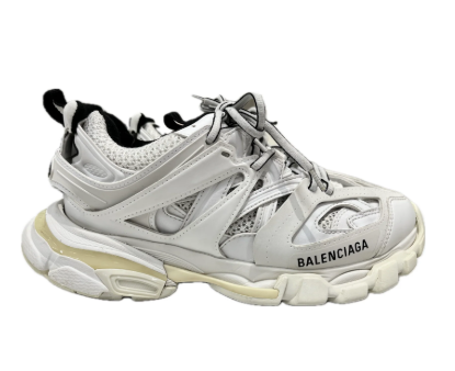 Ako Balenciaga dod&aacute;va m&ocirc;jmu &scaron;t&yacute;lu odvahu a originalitu